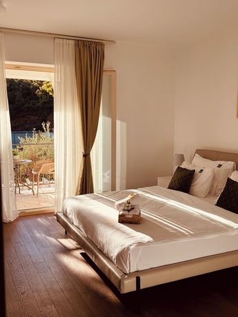 Imagen de la habitación del Hotel Most Oliva Resort Budva. Foto 15