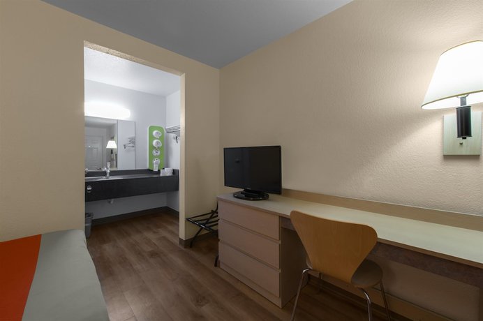 Imagen de la habitación del Hotel Motel 6 Albany, NY. Foto 8