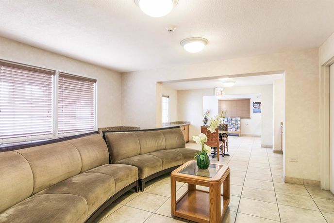 Imagen de los interiores del Hotel Motel 6 Alsip, IL. Foto 14