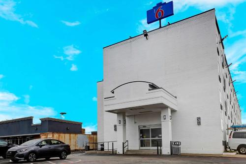 Imagen general del Hotel Motel 6 Arlington TX Entertainment District. Foto 3