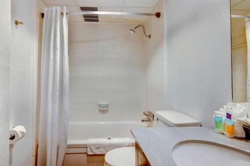 Imagen de la habitación del Hotel Motel 6 Arlington TX Entertainment District. Foto 19