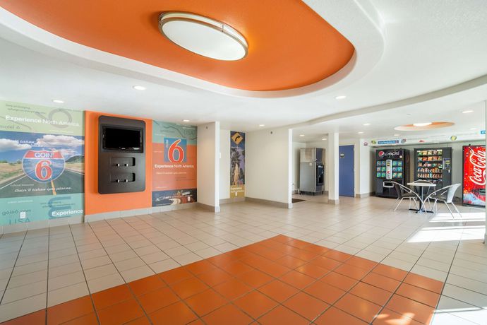 Imagen de los interiores del Hotel Motel 6 Augusta, GA. Foto 17