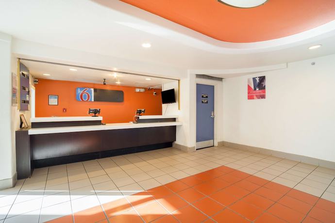 Imagen de los interiores del Hotel Motel 6 Augusta, GA. Foto 18