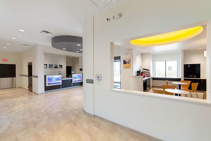 Imagen de los interiores del Hotel Motel 6 Austin, TX - Airport. Foto 18