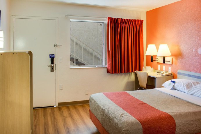 Imagen de la habitación del Hotel Motel 6 Bakersfield, CA - South. Foto 3