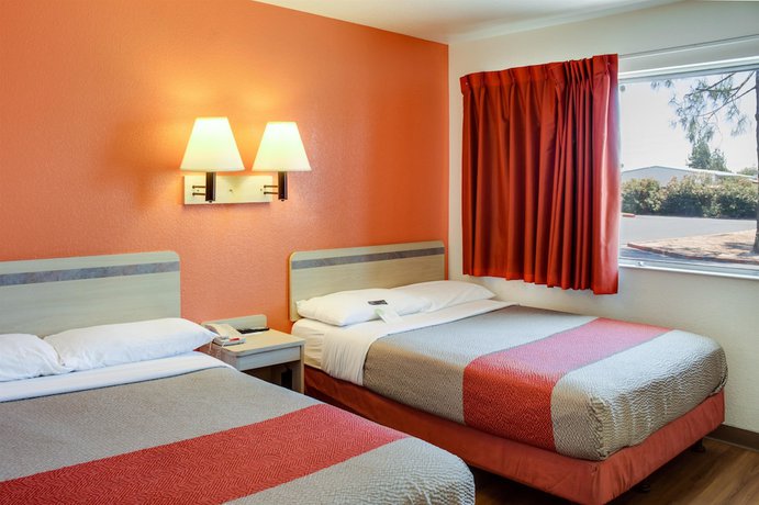Imagen de la habitación del Hotel Motel 6 Bakersfield, CA - South. Foto 11