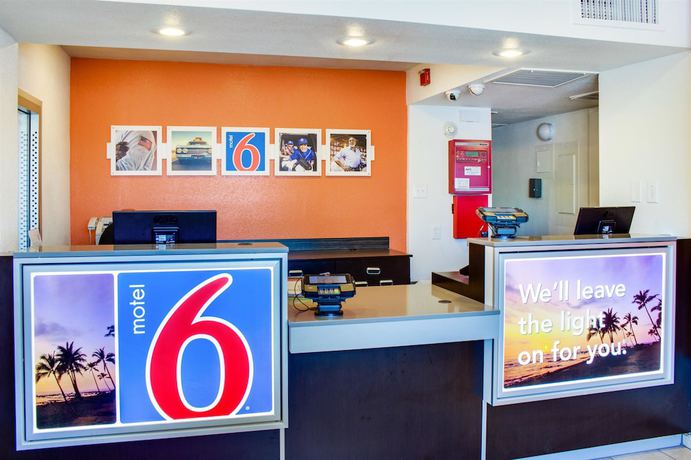 Imagen de los interiores del Hotel Motel 6 Bakersfield, CA - South. Foto 20