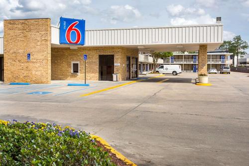 Imagen general del Hotel Motel 6 Baton Rouge Southeast. Foto 4