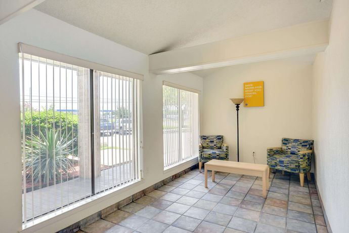 Imagen de los interiores del Hotel Motel 6 Baytown, Tx - Baytown East. Foto 19