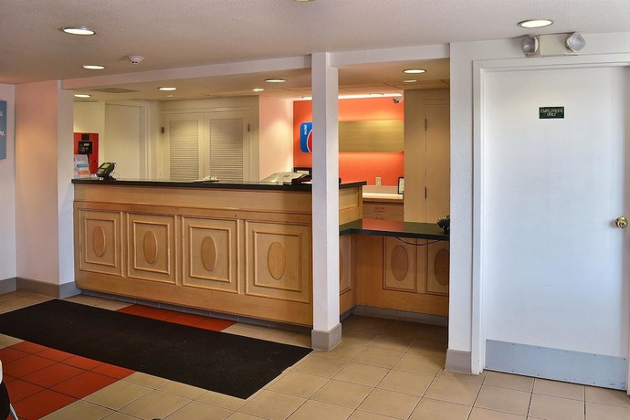 Imagen de los interiores del Hotel Motel 6 Billings, MT - North. Foto 19