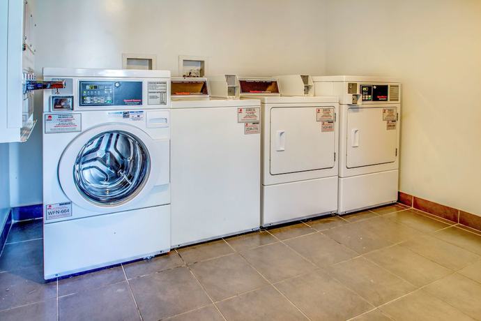 Imagen de los interiores del Hotel Motel 6 Buffalo, NY - Airport - Williamsville. Foto 15