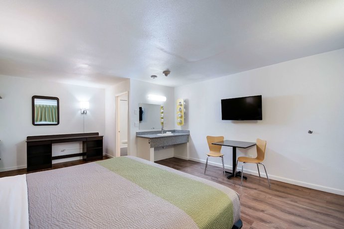 Imagen de la habitación del Hotel Motel 6 Burlington, WA. Foto 7