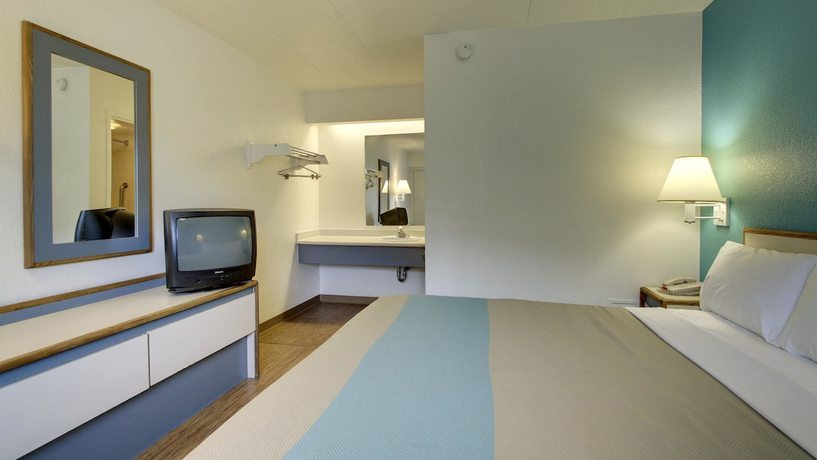 Imagen de la habitación del Hotel Motel 6 Cedar Rapids, IA. Foto 8