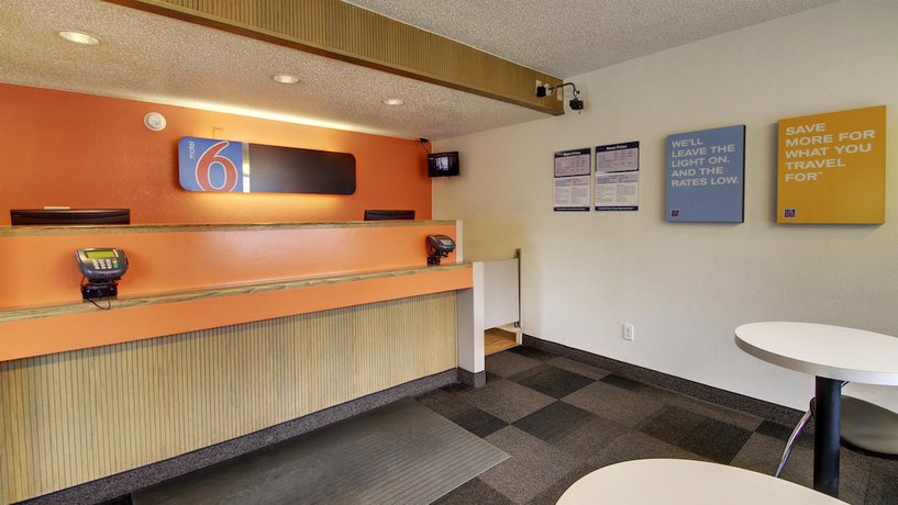 Imagen de los interiores del Hotel Motel 6 Cedar Rapids, IA. Foto 19