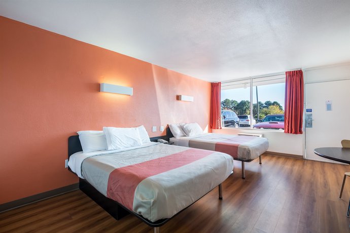 Imagen de la habitación del Hotel Motel 6 Connellys Springs, NC. Foto 2