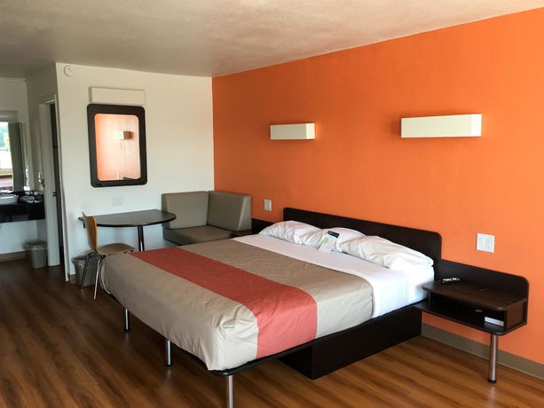 Imagen de la habitación del Hotel Motel 6 Connellys Springs, NC. Foto 4