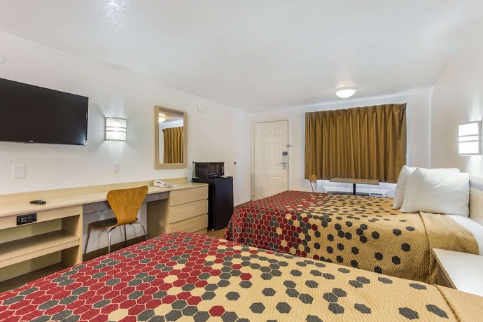 Imagen de la habitación del Hotel Motel 6 Cross Lanes, Wv - Goff Mountain Rd. Foto 7