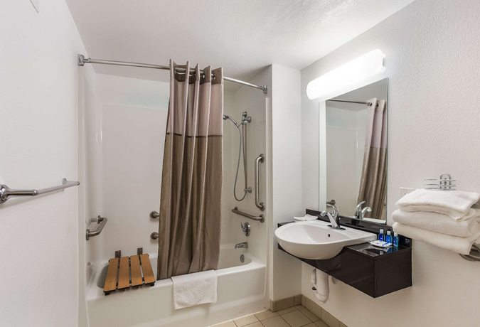Imagen de la habitación del Hotel Motel 6 Cross Lanes, Wv - Goff Mountain Rd. Foto 12