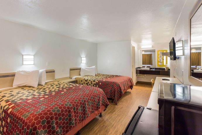 Imagen de la habitación del Hotel Motel 6 Cross Lanes, Wv - Goff Mountain Rd. Foto 17