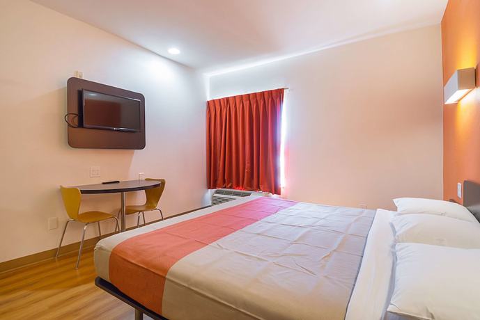 Imagen de la habitación del Hotel Motel 6 Dallas - Irving DFW Airport South. Foto 10