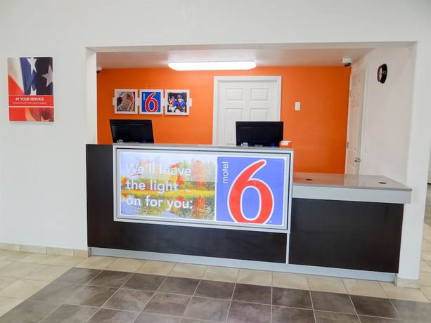 Imagen de los interiores del Hotel Motel 6 Erie, PA. Foto 20