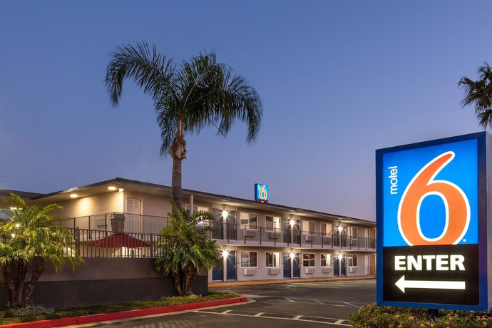 Imagen general del Hotel Motel 6 Fontana, CA. Foto 1
