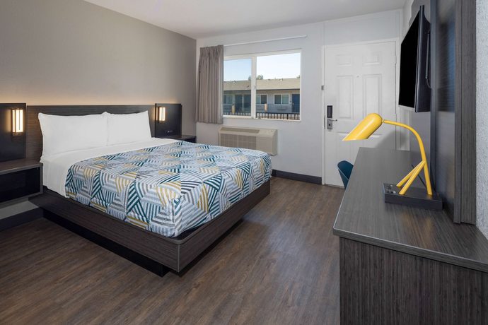 Imagen de la habitación del Hotel Motel 6 Fontana, CA. Foto 5