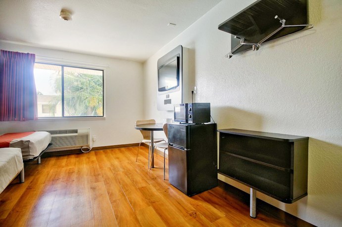 Imagen de la habitación del Hotel Motel 6 Fort Lauderdale, FL. Foto 8