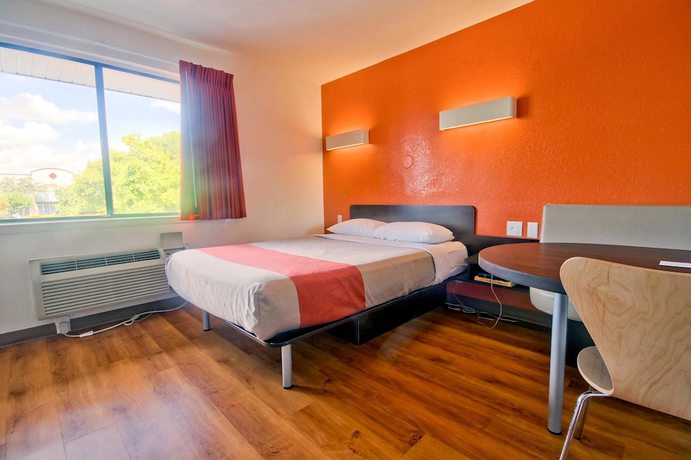 Imagen de la habitación del Hotel Motel 6 Fort Lauderdale, FL. Foto 10