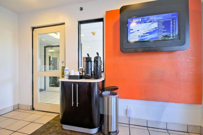 Imagen de los interiores del Hotel Motel 6 Fort Lauderdale, FL. Foto 15