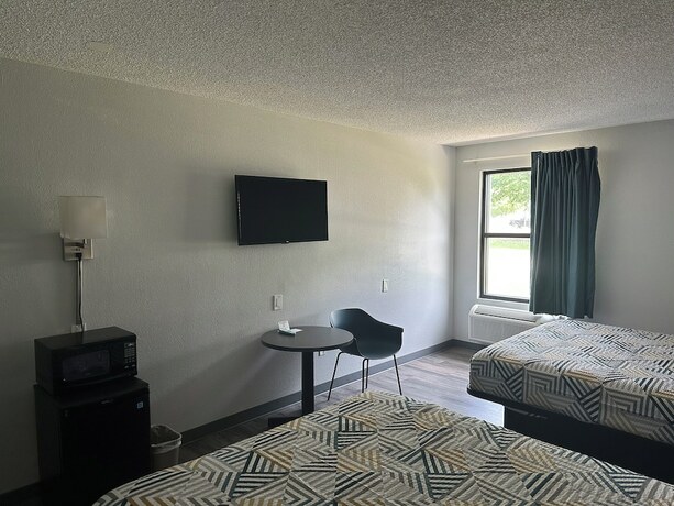 Imagen general del Hotel Motel 6 Franklin, Oh. Foto 2