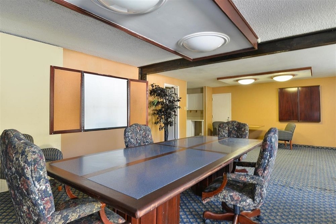 Imagen de los interiores del Hotel Motel 6 Gainesville, Fl. Foto 13