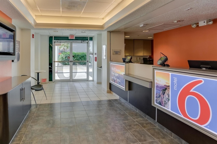 Imagen de los interiores del Hotel Motel 6 Houston, Tx. Foto 14