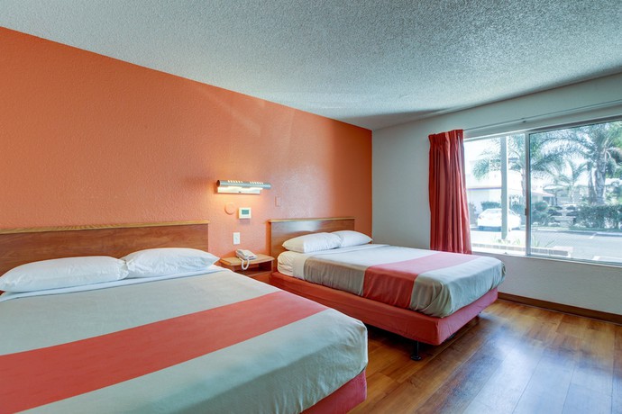 Imagen de la habitación del Hotel Motel 6 Irvine - Orange County Airport. Foto 10