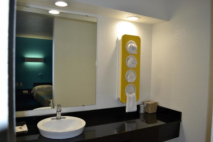 Imagen de la habitación del Hotel Motel 6 Irving, TX - Irving DFW Airport East. Foto 2