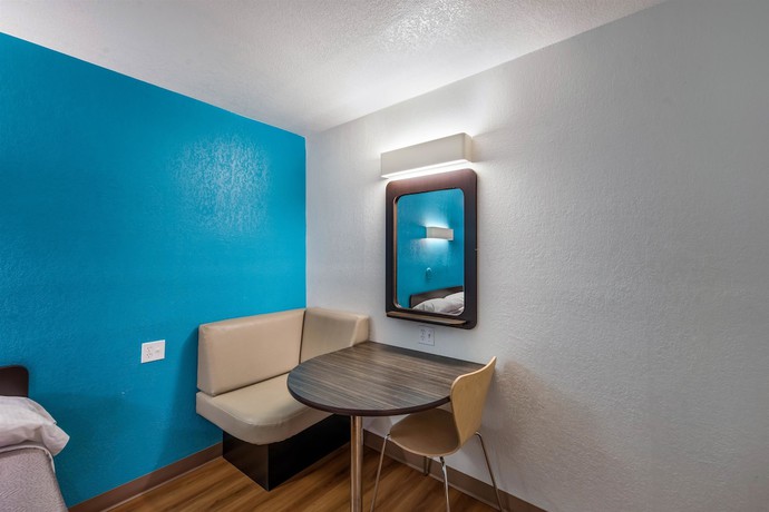 Imagen de la habitación del Hotel Motel 6 Irving, TX - Irving DFW Airport East. Foto 12