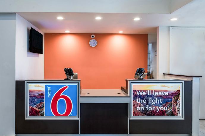 Imagen de los interiores del Hotel Motel 6 Irving, TX - Irving DFW Airport East. Foto 19
