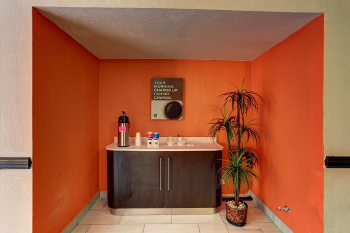 Imagen de los interiores del Hotel Motel 6 Jackson, Tn, Jackson. Foto 18