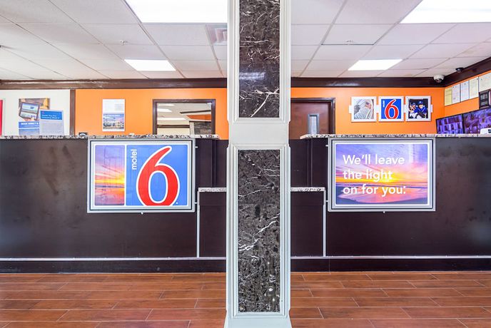 Imagen de los interiores del Hotel Motel 6 Jonesboro, Ga. Foto 18