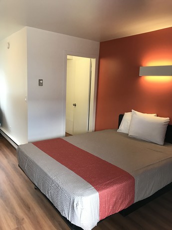 Imagen de la habitación del Hotel Motel 6 Kamloops, BC. Foto 6