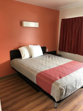 Imagen de la habitación del Hotel Motel 6 Kamloops, BC. Foto 8