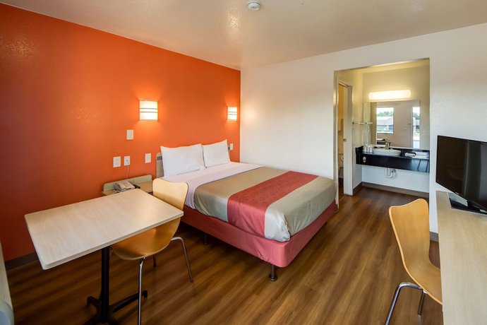Imagen de la habitación del Hotel Motel 6 Lakeland, FL. Foto 11