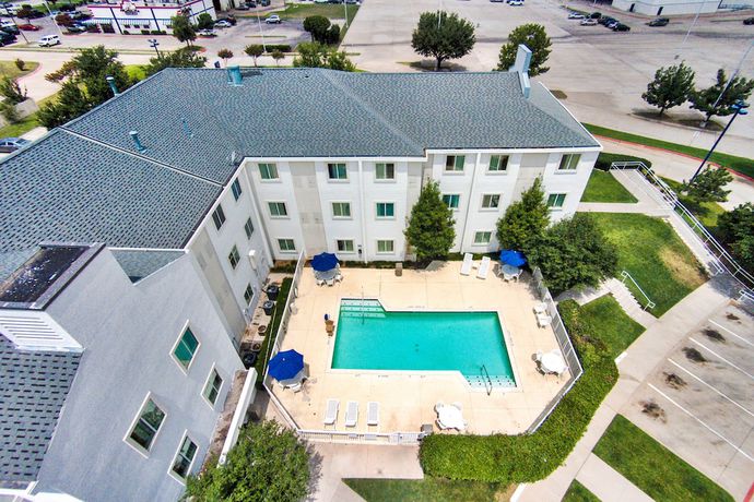 Imagen de la piscina del Hotel Motel 6 Lewisville, Tx - Dallas. Foto 19