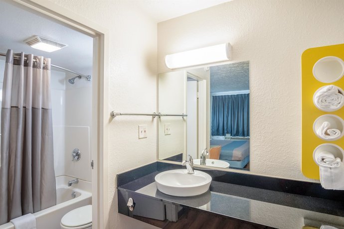 Imagen de la habitación del Hotel Motel 6 Lexington, Ky - East I-75. Foto 3
