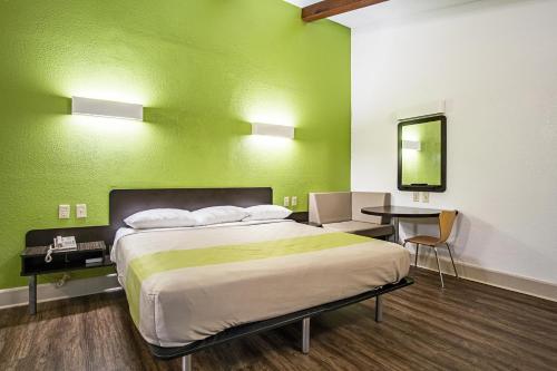 Imagen de la habitación del Hotel Motel 6 Manchester, TN. Foto 14