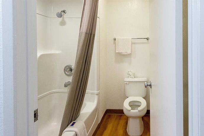 Imagen de la habitación del Hotel Motel 6 Mcallen, TX. Foto 2