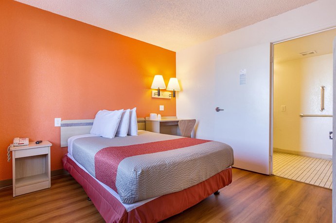 Imagen de la habitación del Hotel Motel 6 Mesa, Az - South. Foto 15