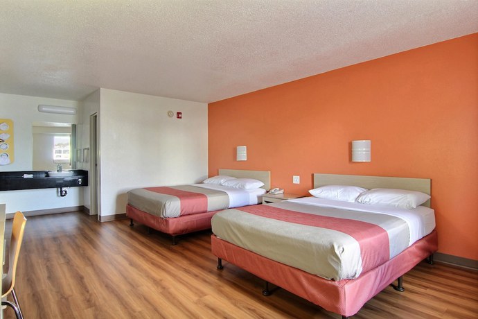 Imagen de la habitación del Hotel Motel 6 Middleburg Heights, Oh - Cleveland. Foto 2