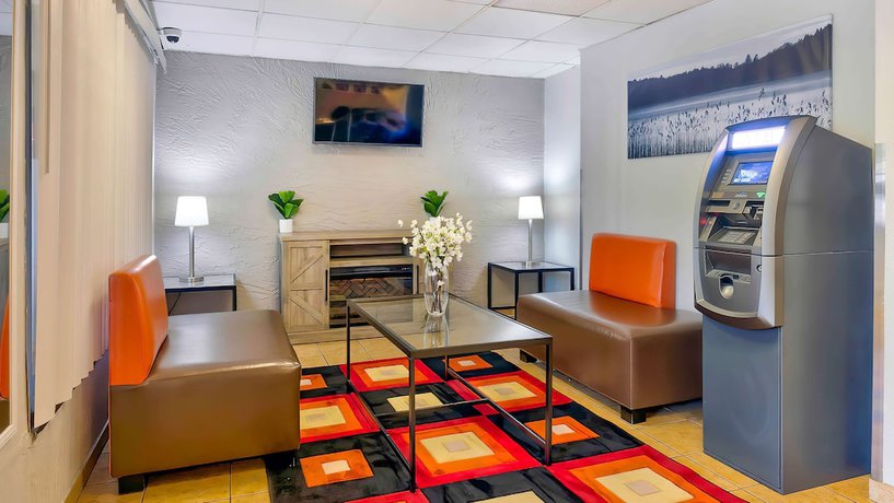 Imagen de los interiores del Hotel Motel 6 Milwaukee, WI - Glendale. Foto 19