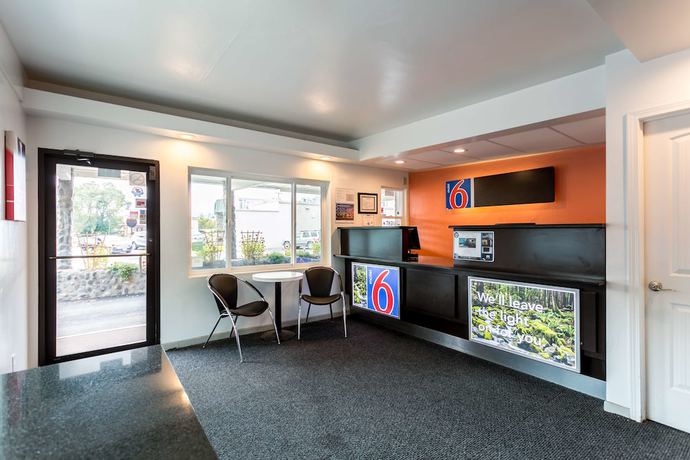 Imagen de los interiores del Hotel Motel 6 Missoula, Mt - University. Foto 18